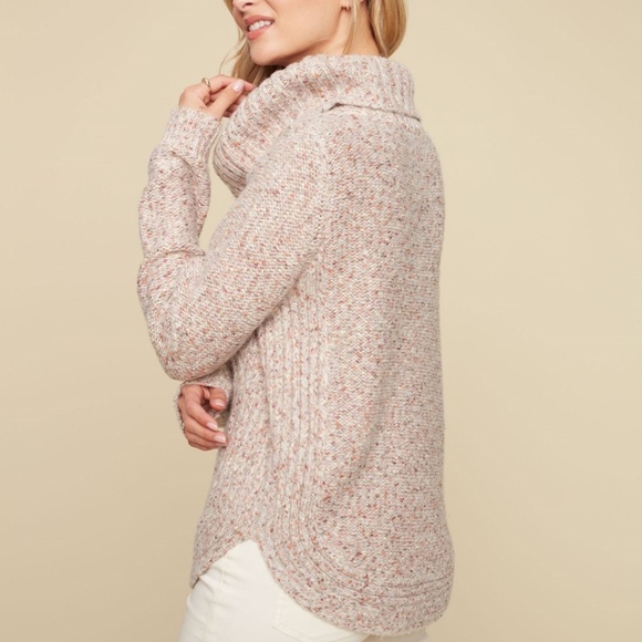 CABLE KNIT TURTLENECK - Picture 4 of 6